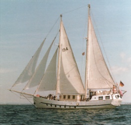 zeilen op IJsselmeer of Waddenzee met de schoener Mariarosa vanuit Kiel
