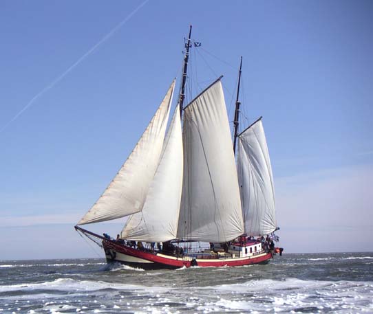 Segeln auf IJsselmeer oder Wattenmeer mit der Zweimastklipper Emmalis ab Harlingen