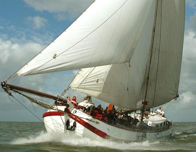 Segeln auf IJsselmeer oder Wattenmeer mit der Einmasttjalk Pallieter ab Harlingen