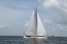 zeilen op IJsselmeer of Waddenzee met de lemsteraak 