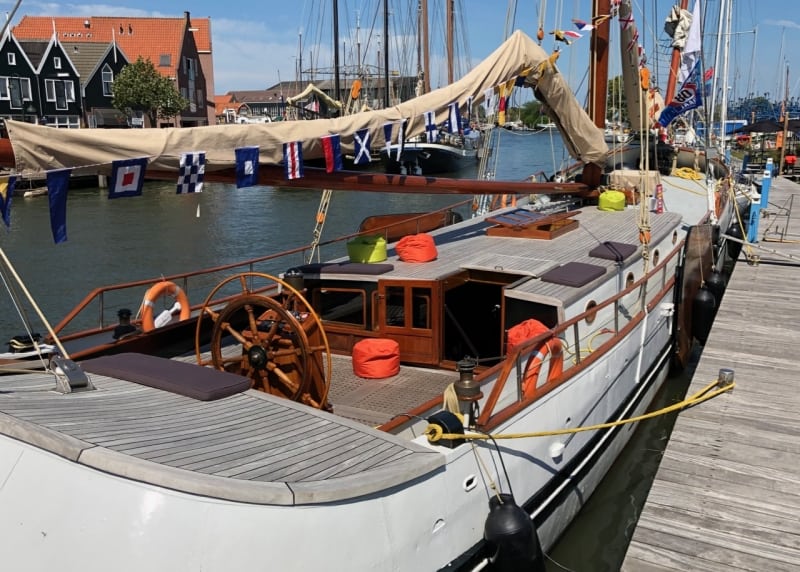 zeilen op IJsselmeer of Waddenzee met de zeetjalk Carpe Diem vanuit Monnickendam