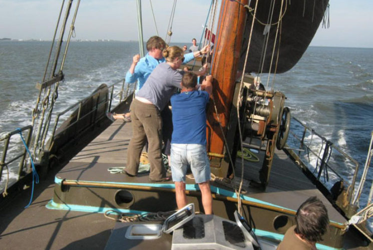 zeilen op IJsselmeer of Waddenzee met de zeetjalk Confiance vanuit Harlingen