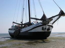 zeilen op IJsselmeer of Waddenzee met de tjalk Larus vanuit Harlingen