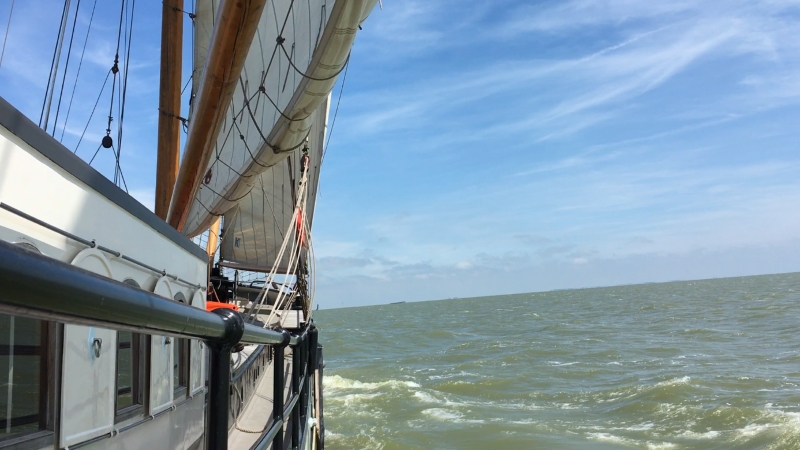 zeilen op IJsselmeer of Waddenzee met de tjalk Selene vanuit Monnickendam